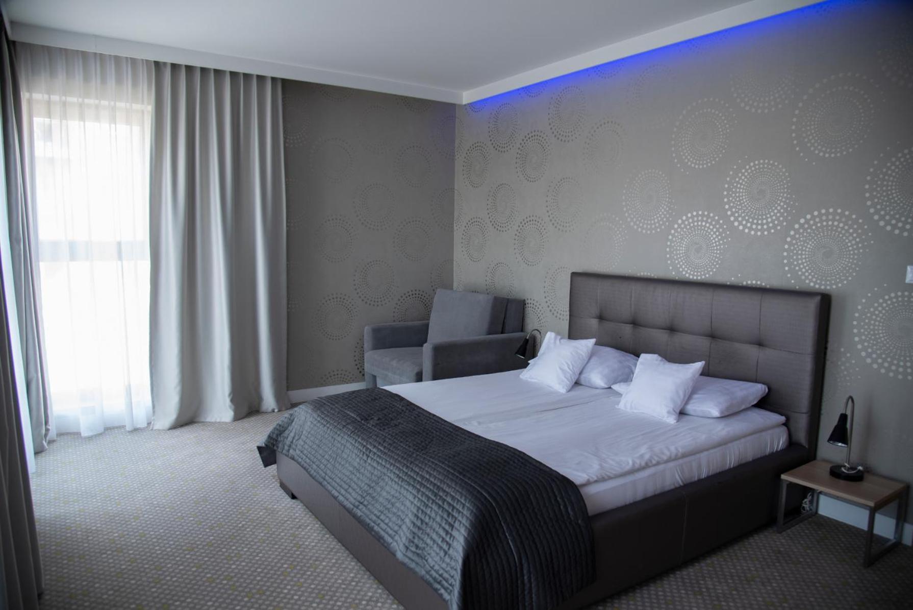 Aparthotel Invite à Wrocław Extérieur photo